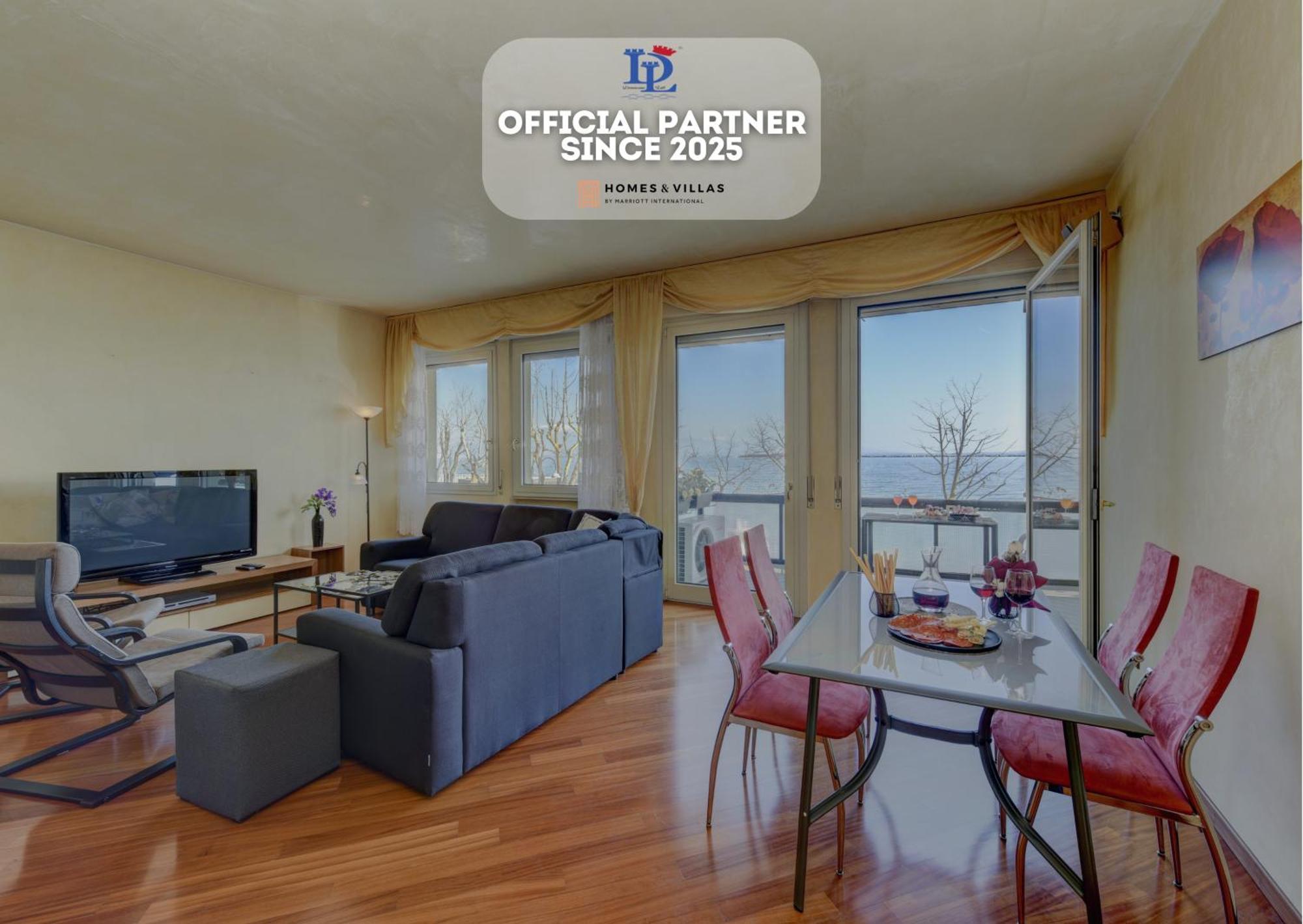 Apartment Desenzanoloft Official Partner Marriott Homes & - Charming On The Front *